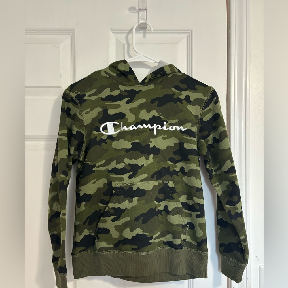 Boys Medium Champion Camo Hoodie